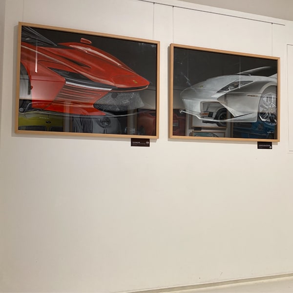 El cuadro de unFerrari Daytona en la exposición de David Valls